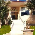 Hotel Dioni 3*