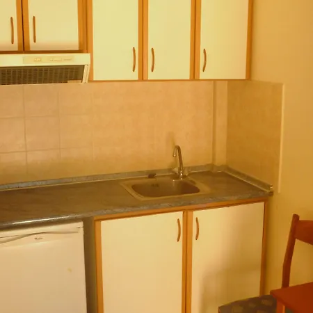 Dioni Otel