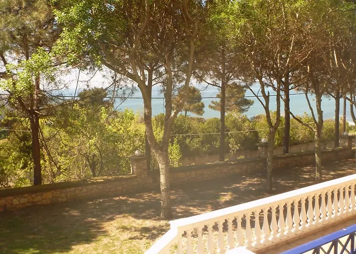 Dioni 3* Maroneia (Rhodope)